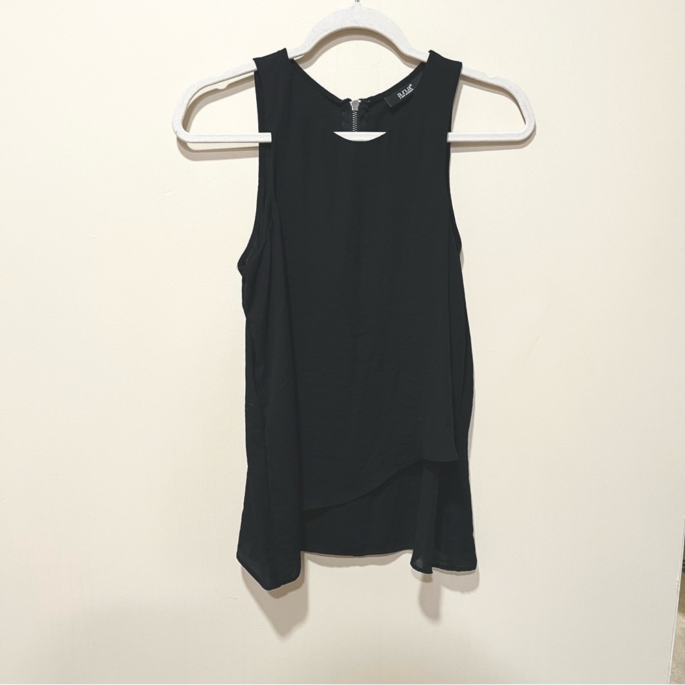 A.n.a A New Approach black flowy tank top